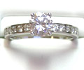 1.07 Ct. tw Diamond Engagement Ring