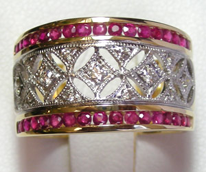 Diamond & Ruby Ring