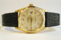 18 karat Gold Date Just