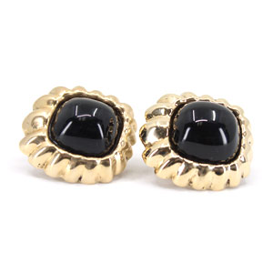 Black Onyx Earrings in 14 K Yellow Gold