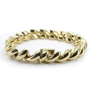 Solid 14 Karat Yellow Gold Italian Bracelet 7 and 1/2 inches in length