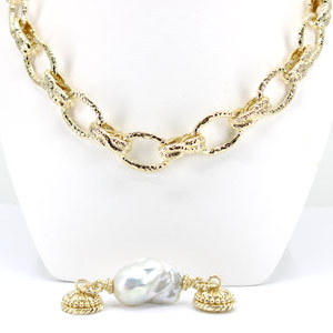 Italian Necklace 18 K Yellow Gold Vermeil Detachable Pearl Center