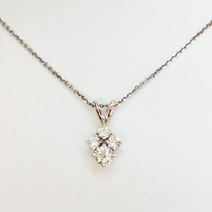 4 Round Diamonds Necklace in 14K White Gold, .92 Ct.tw
