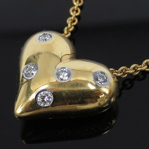 Authentic Tiffany Vintage 18K Yellow Gold Heart | Round Diamonds