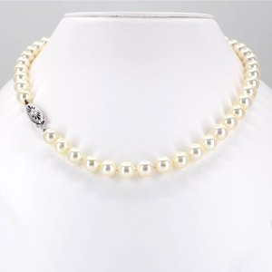 White Japanese Akoya Salt Water Pearl Necklace 7.5 millimeter